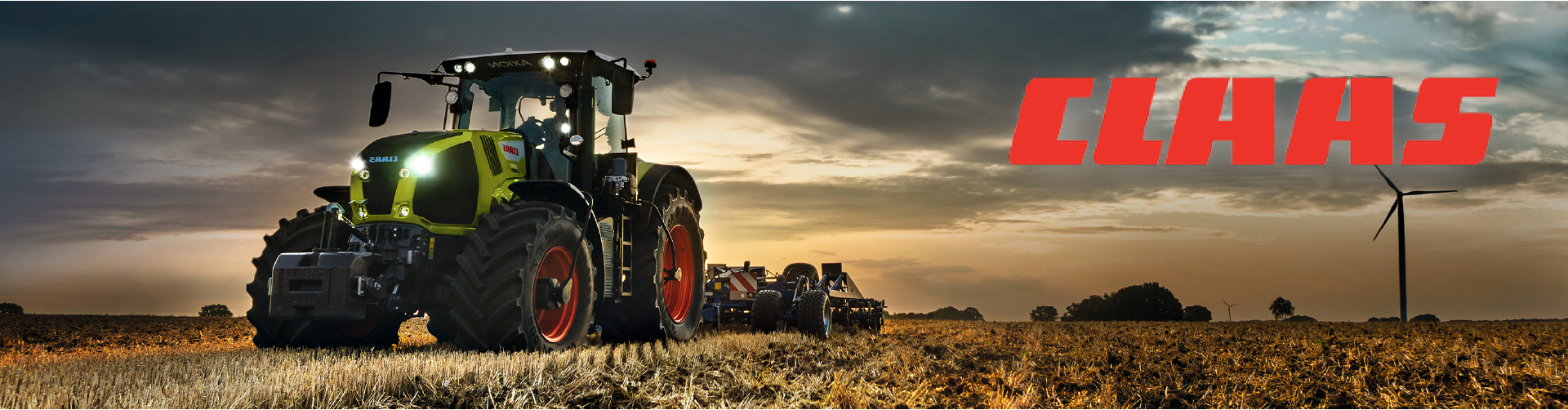 Claas trekker op het land