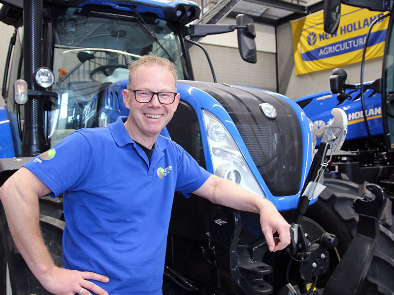 Erwin Sportel bij trekker