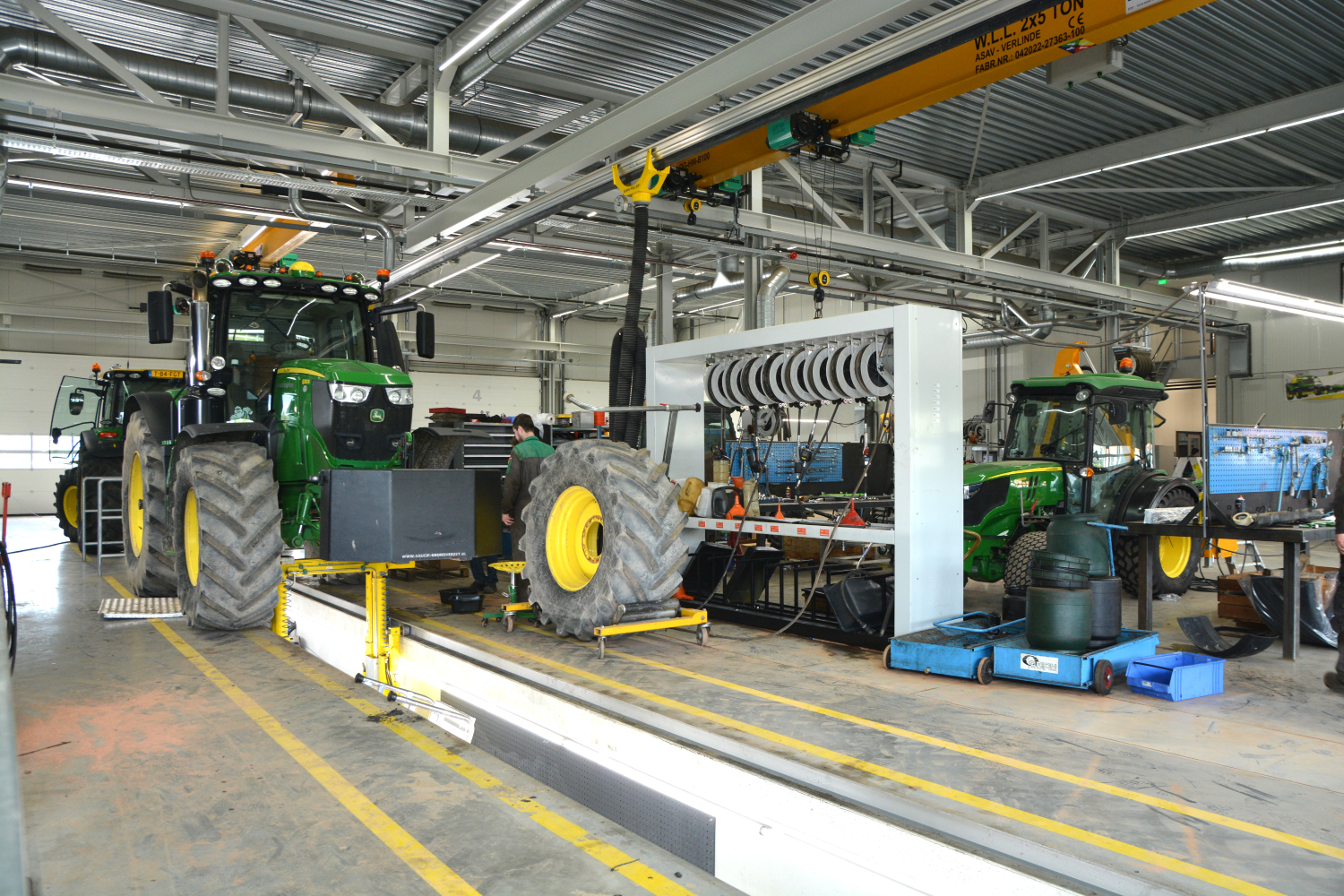 Waarom je beter trekkermonteur in plaats van automonteur kunt worden - header